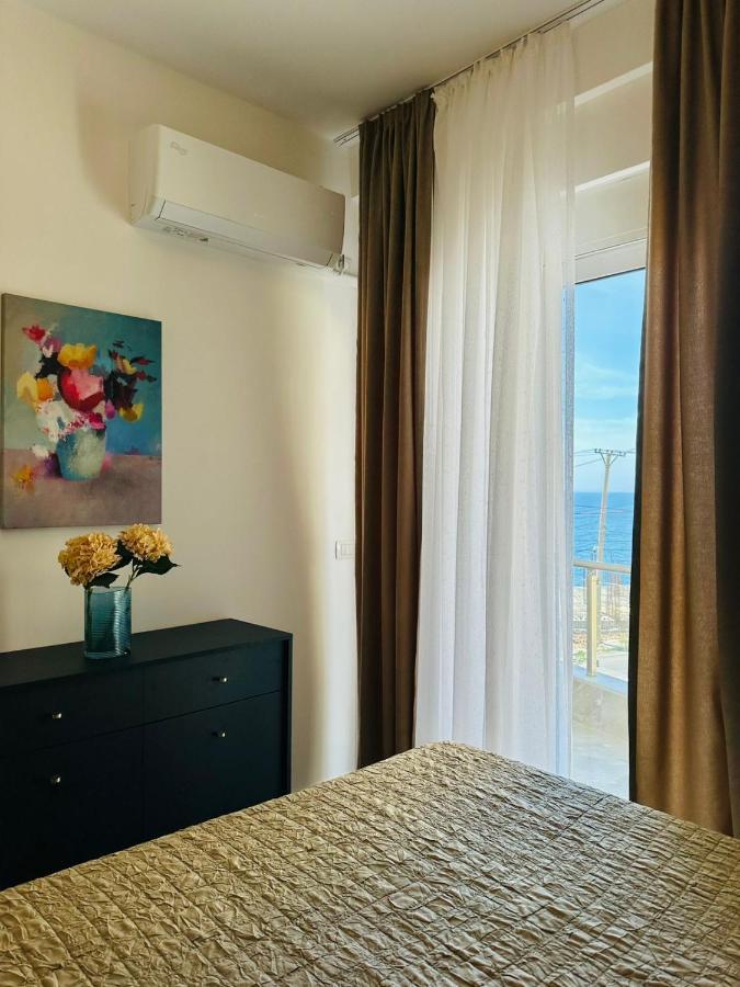 Apartment Celine Sarandë エクステリア 写真